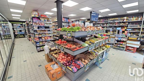 Boutique/Local commercial à vendre 150 m² Lardy