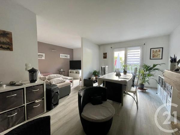 Maison à vendre  5 pièces - 139,39 m 2   CLAYE SOUILLY  - 77