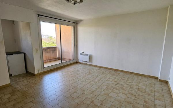 Appartement à vendre    2 pièces •  Pertuis