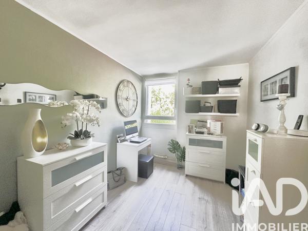 Appartement à vendre 5 pièces 79,69 m² Villeneuve-le-Roi