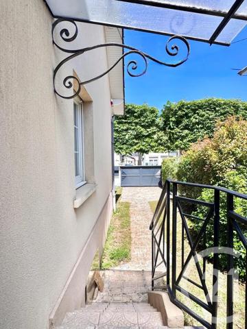 Maison à vendre  6 pièces - 122 m 2   HOUILLES  - 78