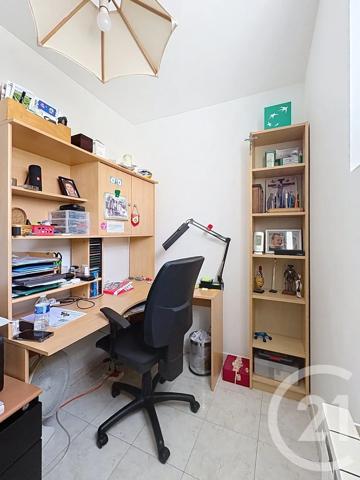 Maison à vendre  6 pièces - 122 m 2   HOUILLES  - 78