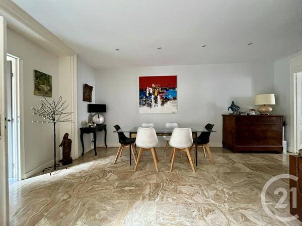 Appartement F4 à vendre  4 pièces - 127,46 m2 LYON - 69002