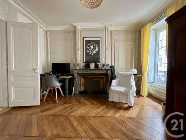 Appartement F4 à vendre  4 pièces - 127,46 m2 LYON - 69002