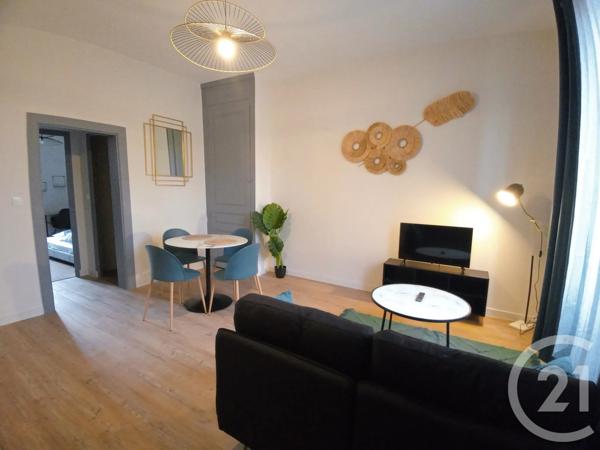 Immeuble à vendre  300 m 2   LIMOGES  - 87