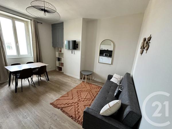 Immeuble à vendre  300 m 2   LIMOGES  - 87