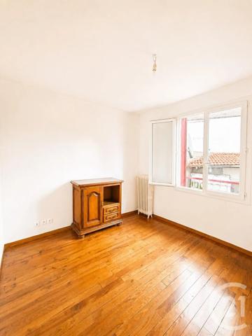 Maison à vendre  4 pièces - 64 m 2   VIGNEUX SUR SEINE  - 91