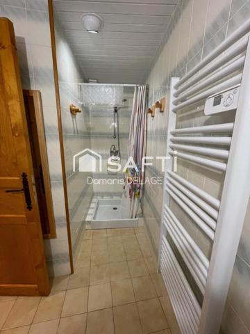 Maison en pierres 119 m² Brie (16590)