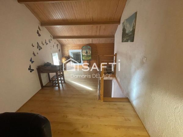 Maison en pierres 119 m² Brie (16590)