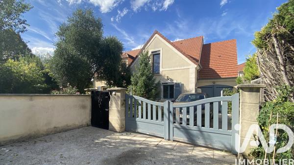 Maison à vendre 9 pièces 143 m² Maurecourt