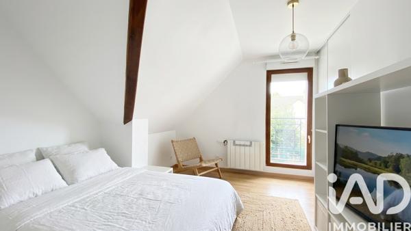 Maison à vendre 9 pièces 143 m² Maurecourt