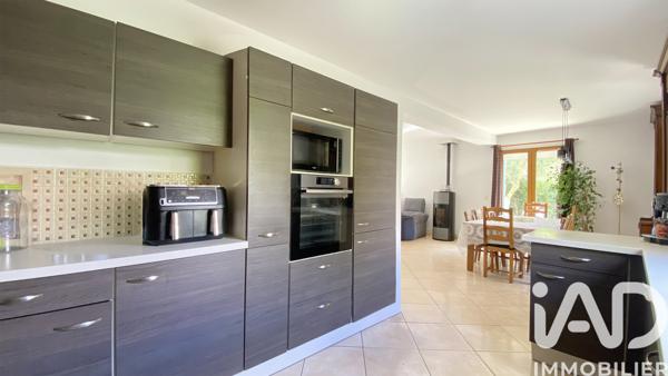Maison à vendre 9 pièces 143 m² Maurecourt