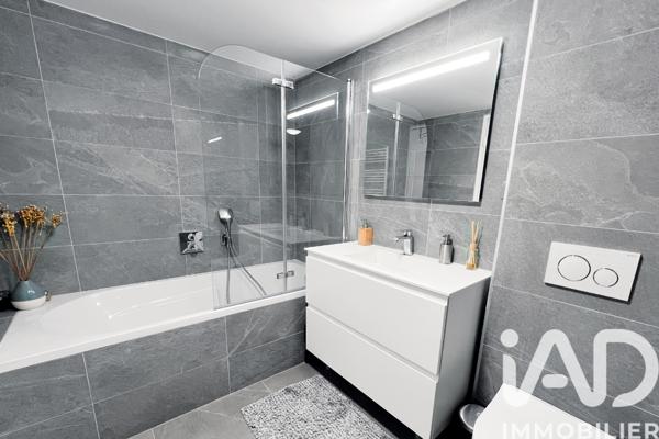 Appartement à vendre 5 pièces 100,35 m² Asnières-sur-Seine