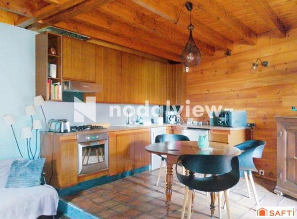 Maison esprit triplex entièrement rénovée! Coup de coeur assuré!