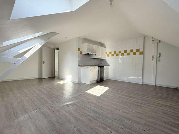 LA ROCHE SUR YON / Location Appartement 2 Pièces 38 m²