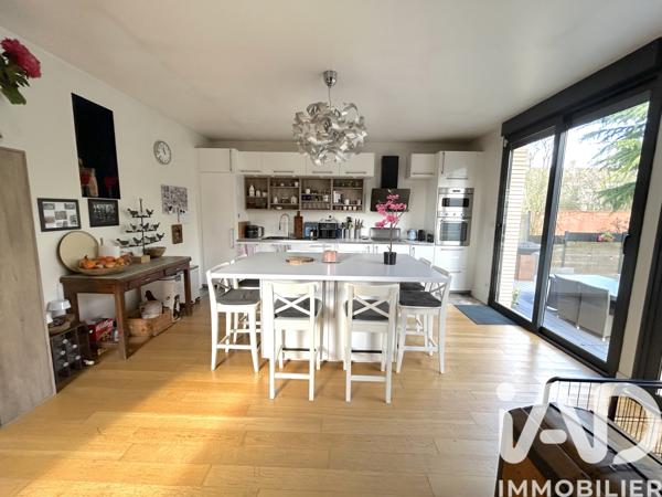 Maison à vendre 6 pièces 162 m² Sucy-en-Brie