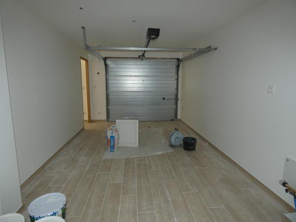 Ravissante villa plain pied de 110m² sur terrain de 600m² avec piscine maconnée 5x10