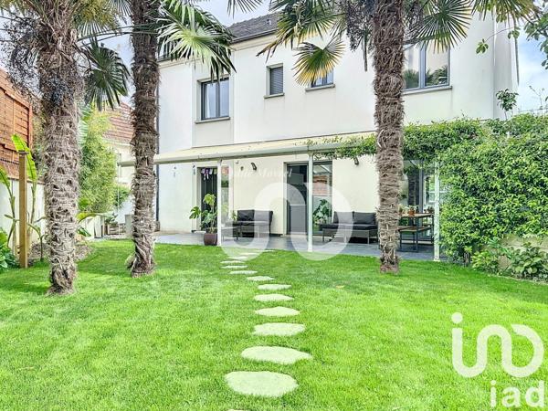 Maison 7 pièces de 138 m² à Le Plessis-Bouchard (95130)