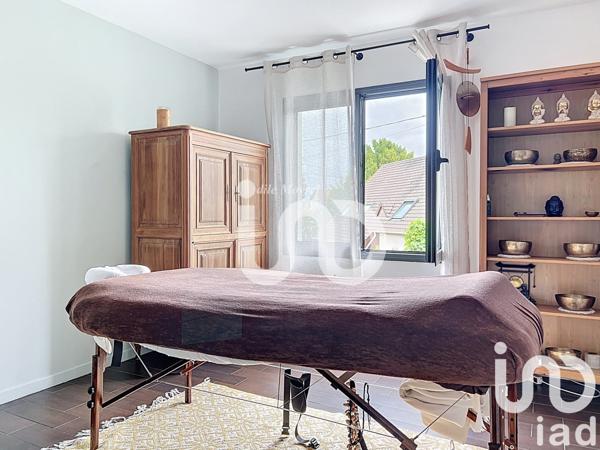 Maison 7 pièces de 138 m² à Le Plessis-Bouchard (95130)