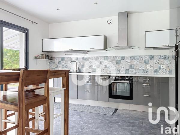 Maison 7 pièces de 138 m² à Le Plessis-Bouchard (95130)