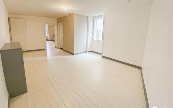 Appartement à vendre    2 pièces •  Lorient