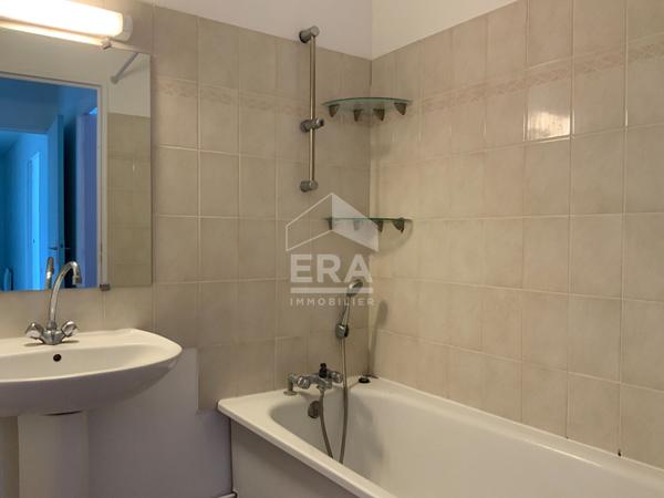 T3 64 m2 avec cave et parking quartier Buisson