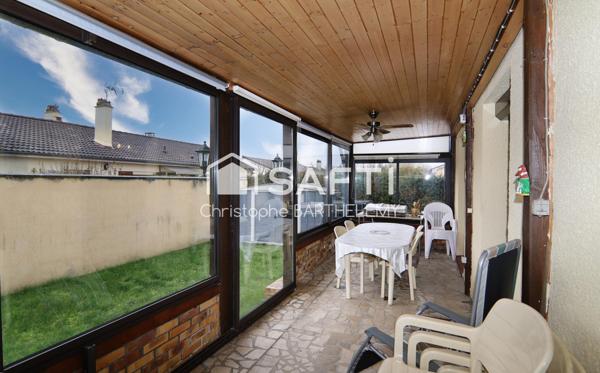 Maison de 77m2, 3 chambres, de plain-pied avec garage et véranda