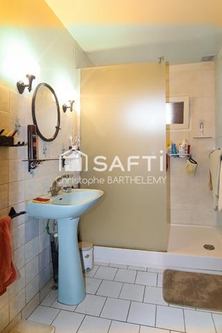 Maison de 77m2, 3 chambres, de plain-pied avec garage et véranda