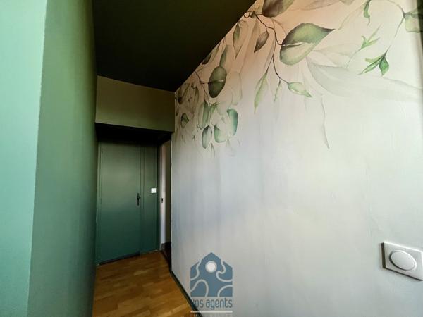 Appartement 4 pièces avec cave et terrasse