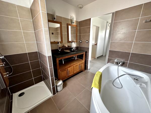 Maison 5 pièces - 100 m² Exclusivité efficity