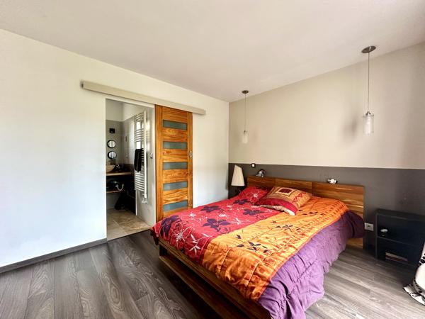 Maison 5 pièces - 100 m² Exclusivité efficity