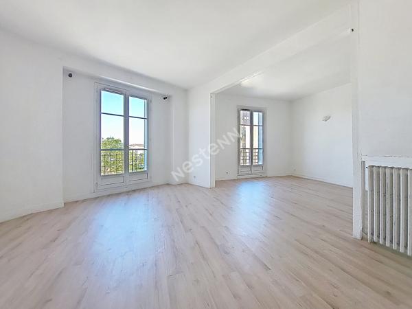 Bureaux à louer de 120,96 m² à Melun, secteur Gare