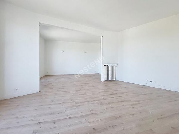 Bureaux à louer de 120,96 m² à Melun, secteur Gare
