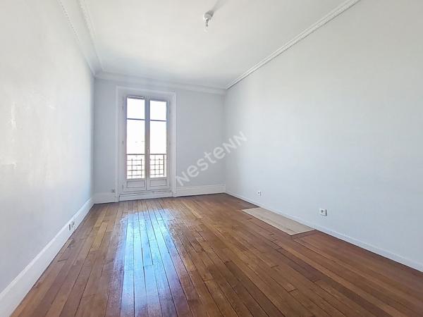 Bureaux à louer de 120,96 m² à Melun, secteur Gare