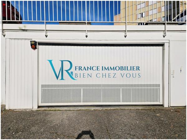 Saint-Genis-Pouilly (01630) GARAGE EN SOUS-SOL SÉCURISÉ – SAINT-GENIS-POUILLY (01630)