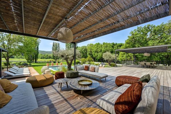 Vente Maison de luxe Aix-en-Provence 15 Pièces 520 m²