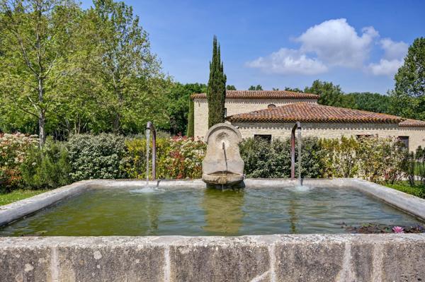Vente Maison de luxe Aix-en-Provence 15 Pièces 520 m²