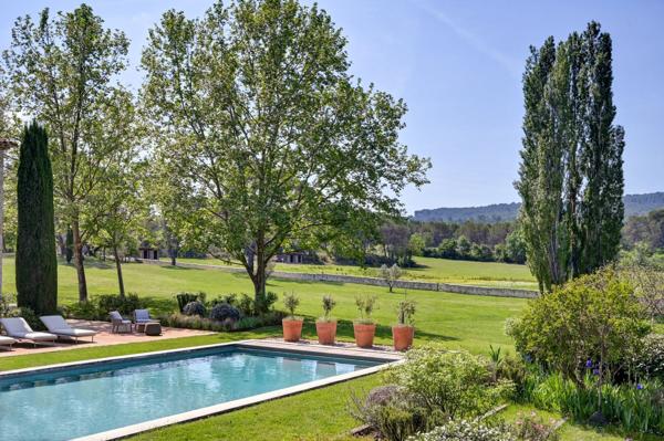 Vente Maison de luxe Aix-en-Provence 15 Pièces 520 m²