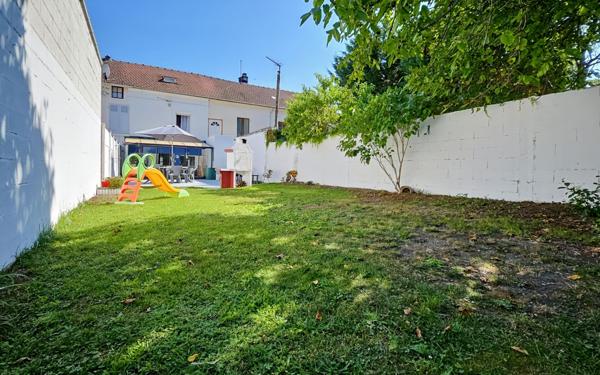 Maison à vendre    4 pièces • 73,61 m2 Montataire