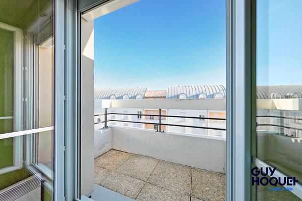 COMBS LA VILLE : appartement 3 pièces à vendre - 10 minutes à pied du RER