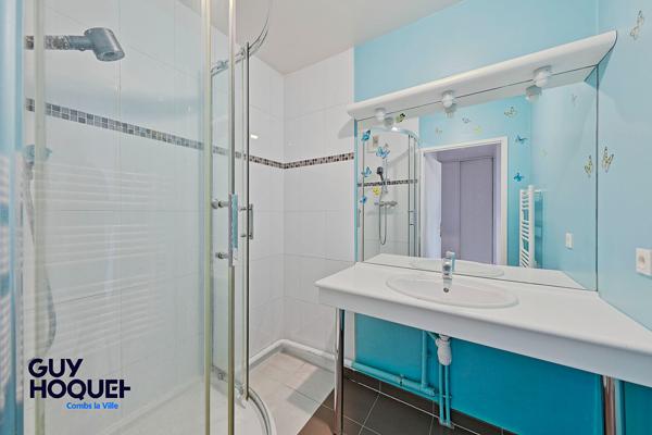 COMBS LA VILLE : appartement 3 pièces à vendre - 10 minutes à pied du RER