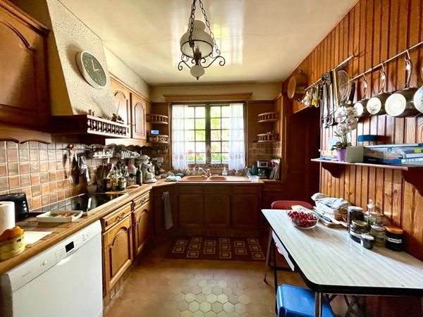 Maison Conflans Sainte Honorine 7 pièce(s) 242 m2 575 000 € **  - Référence  7380