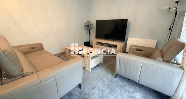 Location Appartement 3 pièces 68.94 m² - Corbeil-essonnes 91100