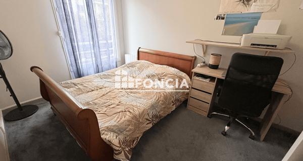 Location Appartement 3 pièces 68.94 m² - Corbeil-essonnes 91100