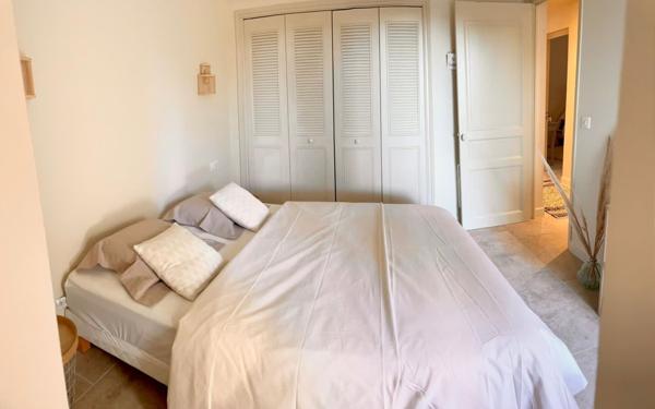 Maison à vendre    5 pièces •  Porto-Vecchio