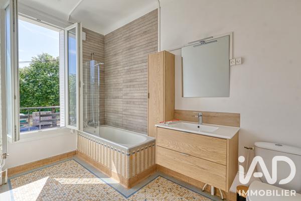 Location maison 5 pièces 96 m² Enghien-les-Bains