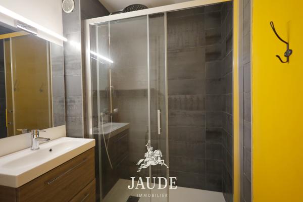 A VENDRE CLERMONT-FERRAND – RÉSIDENCE LES DEUX AVENUES – T4 AVEC BALCON, PARKING ET CAVE Détails des diagnostics énergétiques
