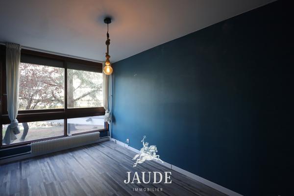 A VENDRE CLERMONT-FERRAND – RÉSIDENCE LES DEUX AVENUES – T4 AVEC BALCON, PARKING ET CAVE Détails des diagnostics énergétiques