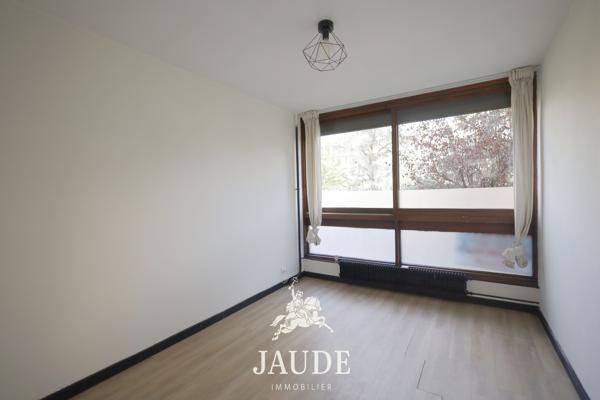A VENDRE CLERMONT-FERRAND – RÉSIDENCE LES DEUX AVENUES – T4 AVEC BALCON, PARKING ET CAVE Détails des diagnostics énergétiques