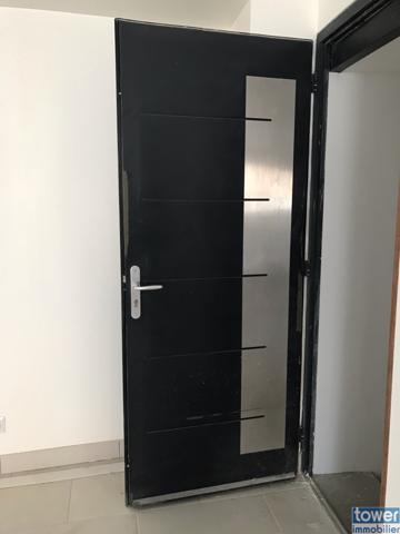 Appartement
                                                                                                                                                                                                                                                                                                                        4 pièce(s)                                                                                                                                                                                                          3 chambre(s)                                                                                                                                                                                                          95  m²